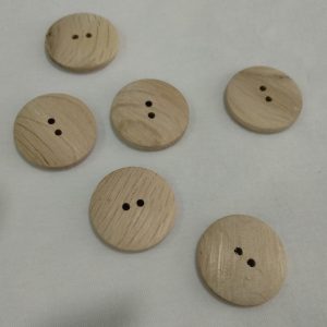 Botón de madera