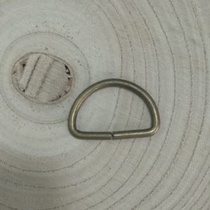 Piquete 2,5 cm.