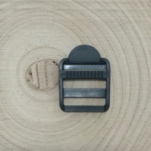 Tensor pástico de 2,5 cm.